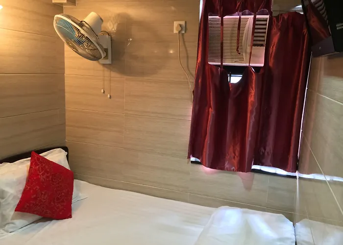 Everest Base Camp Hostel Kowloon 